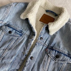 Levis Sherpa Jean Jacket